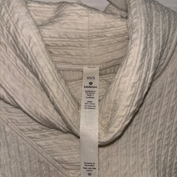 Lululemon Sweater Retreat Yourself Pullover in White Cream XS/S - Picture 2 of 2